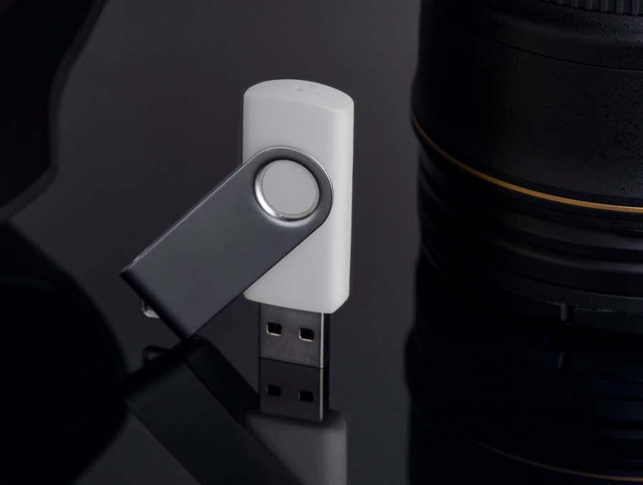 USB flash-����� "Dot" (16��), �����, 5,5�2�1��,������� ������